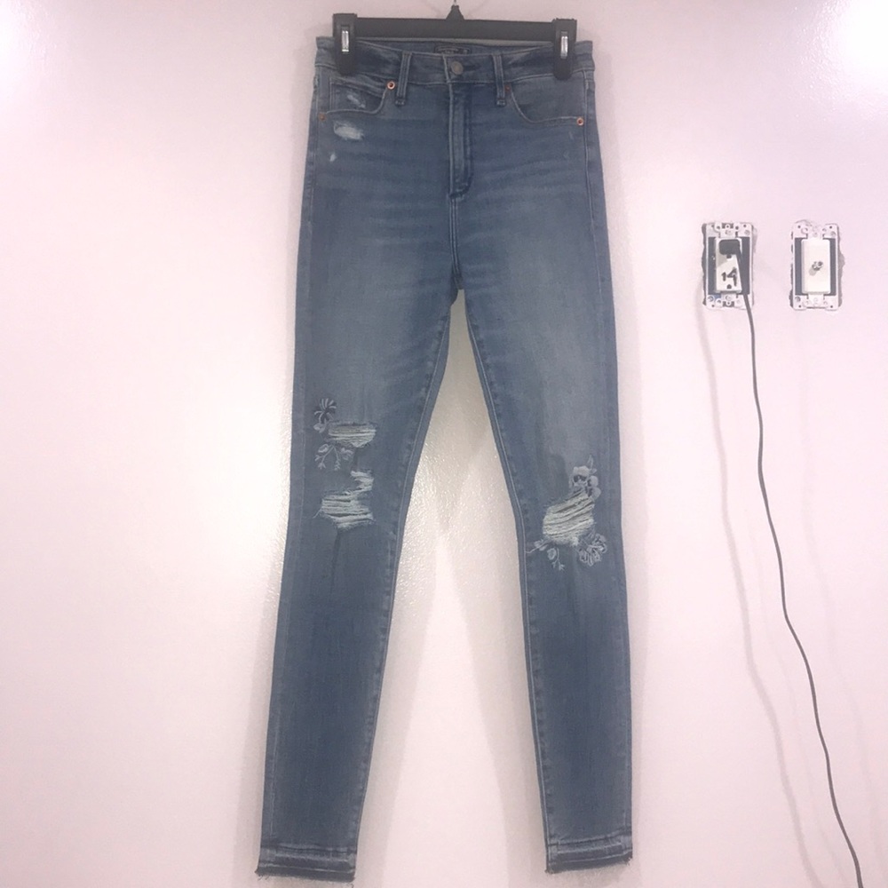 Abercrombie & Fitch, High Waisted Ripped Jeans